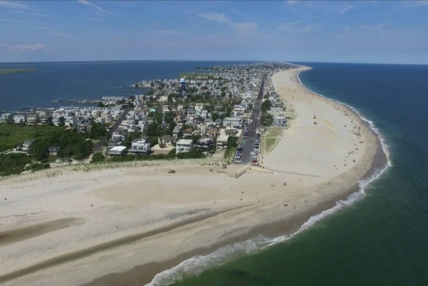 Long Beach Island New Jersey beach community with oceanfront homes, sandy beaches, Atlantic coastline, and popular Jersey Shore destination